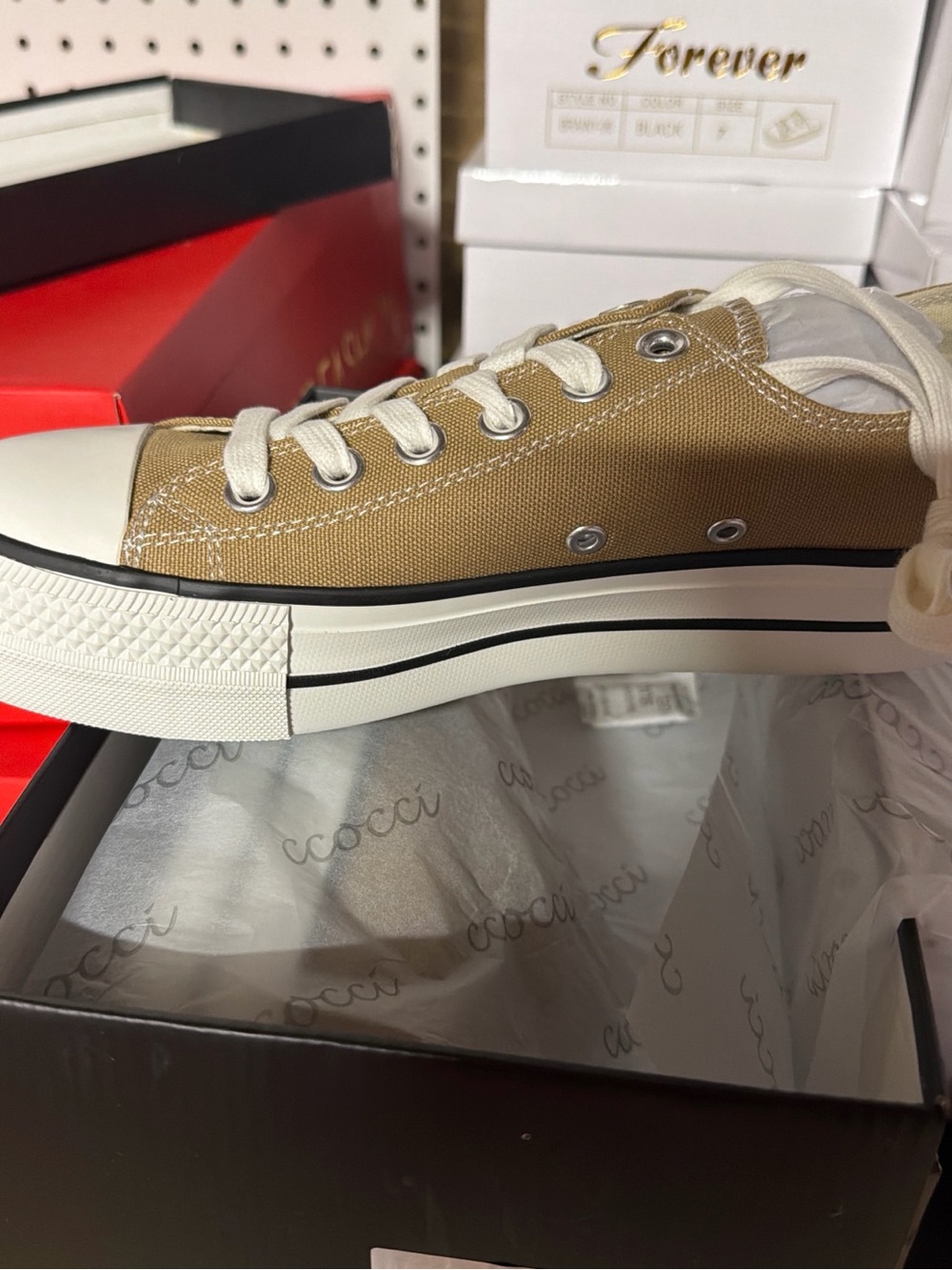Coccoli Tan Canvas Low-Top Sneakers